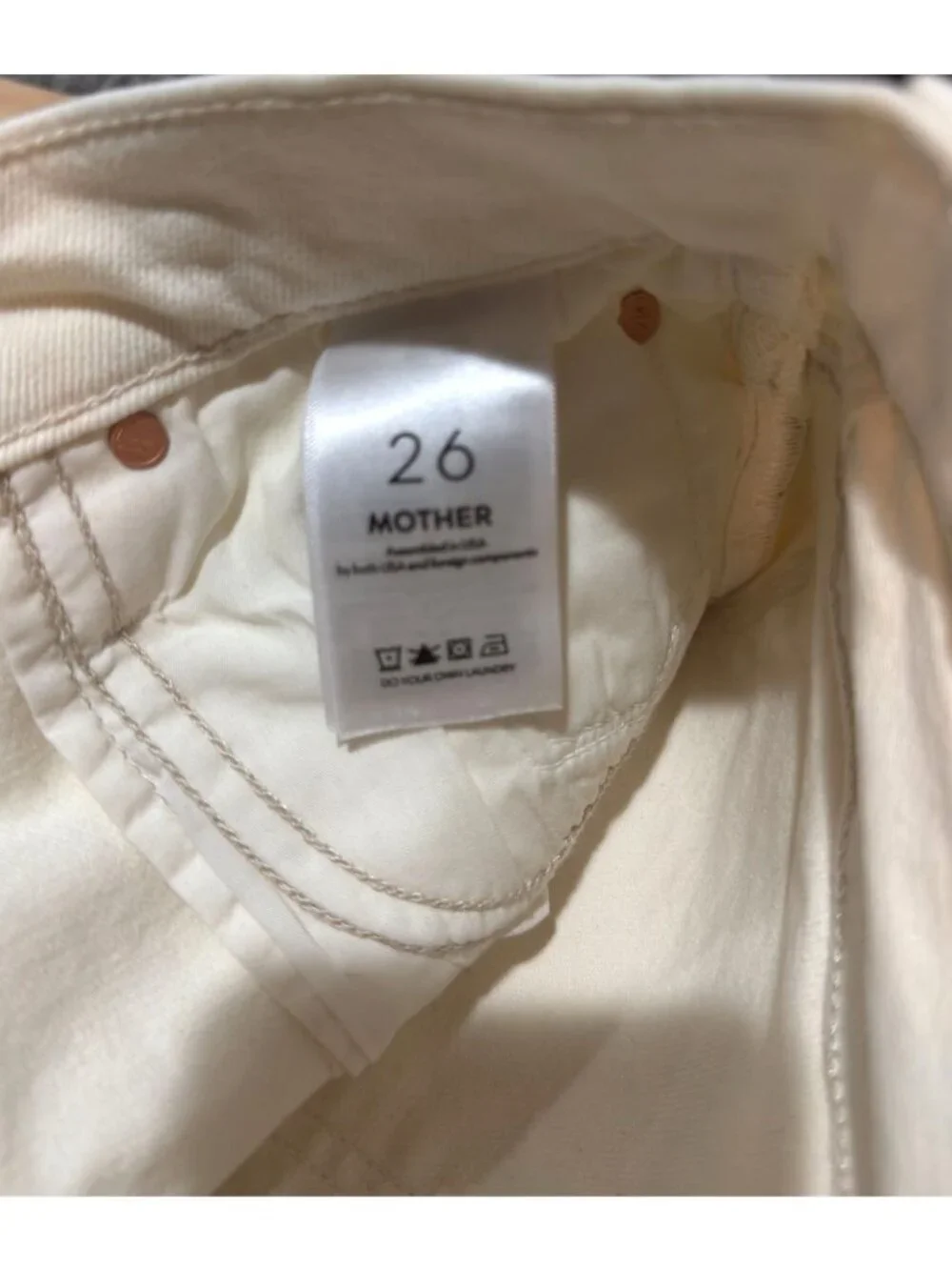 NWOT MOTHER High Waisted Weekender Skimp Off-White Flare Jeans Size 26